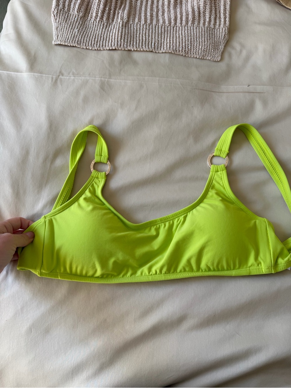 🗽Michael Kors Neon Lime Bikini Top with Ring Accents